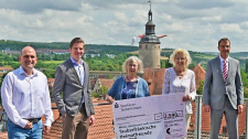Die Tauberfränkischen Heimatfreunde freuen sich über die Spende von 2590€ von der Stiftergemeinschaft Tauberfranken