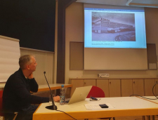 Bernd Paeger präsentiert seine Stadtchronik